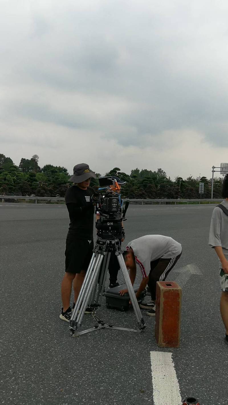 立山区TVC拍摄公司：唤醒集体记忆，构建跨代际沟通桥梁